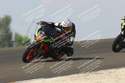 media/Sep-20-2025-TrackDaz (Sat) [[27f0cde673]]/B Group/1120am (Turn 2)/